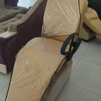 دوعدد یونیت و دوعدد صندلی چرخی