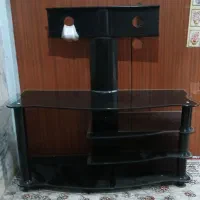 میز تلویزیون شیشه ای