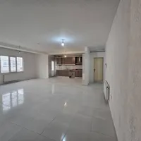 ۱۱۱ متر _ خیایان مطهری