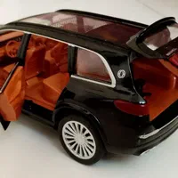 ماشین فلزی دودزا مرسدس|اسباببازی بچه|رشت, منظریه|دیوار