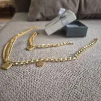 ست دستبند و گردنبند