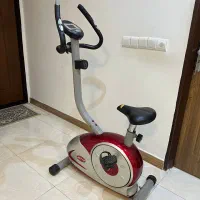 دوچرخه ثابت ورزشی