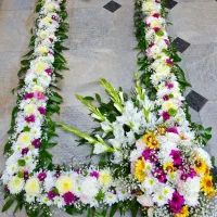 گل ختم،چهلم، گل آرایی مزار وسنگ قبر و سالگردتاج گل