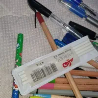 جامدادی ابی کم رنگ