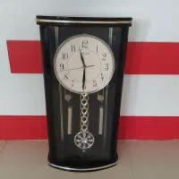 ساعت دیواری مشکی