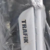 باربند ومیل وسط کوییک نمایندگی باربند ترافیک|قطعات یدکی و لوازم جانبی|مشهد, گاز|دیوار