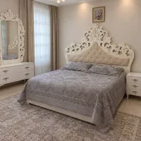 تخت تاج دار