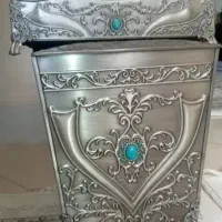 سطل و جادستمال کاغذی پیوتر