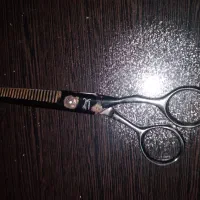 قیچی پیتاژ|آرایشی، بهداشتی، درمانی|رشت, بازار|دیوار