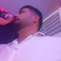 خواننده، دیجی،سالن پذیرایی