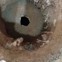 چاه کن مقنی چاه مغنی دیوار چنی سیمان کاری تخریب