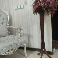 گل به همراه گلدان