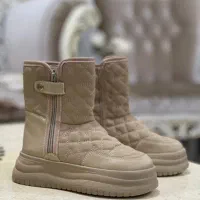 بوت بچگانه نو