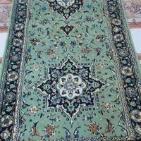 فرش پله یا کناره سالم 1در 3/5|فرش|ارومیه, |دیوار