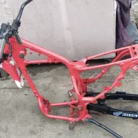شاسی و انجین تریل