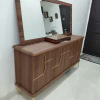 فروش اینه وکنسول در حد نو