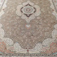 دو عددفرش هفتصد شانه دوازده متری بسیار تمیز