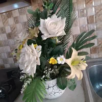 گل مصنوعی با گلدان مناسب انواع مراسمات