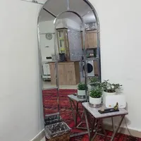 جلومبلی و آئینه قدی|مبلمان خانگی و میز عسلی|پرند, |دیوار