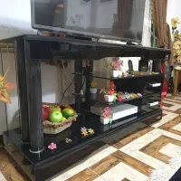 تلوزیون ال ای دی ۴۲ اینچ LG به همراه میز تلوزیون|تلویزیون و پروژکتور|رودسر, |دیوار