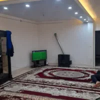 دو عدد فرش دوازده متری کارکرده