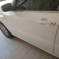 دو نفر شاگرد ماهر برای کار در صافکاری استاد شهریار