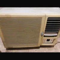 کولر پنجره ای بی عیب و نقص