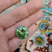 موزونایت یخی درشت