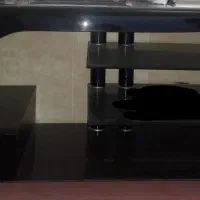 میز زیر تلویزیونی