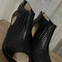 کفش زنانه دخترانه کاملا سالم و نو پاشنه سه سانت