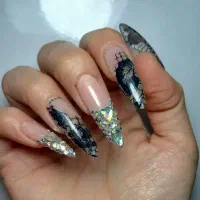 تخفیف پاییزه کاشت ناخن