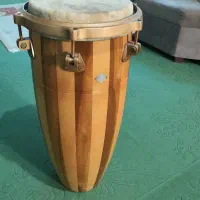 تومبا|درام و پرکاشن|شیراز, شهرک جماران|دیوار