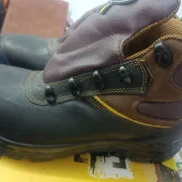 کفش ایمنی|کیف، کفش، کمربند|مرند, |دیوار