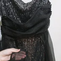 لباس مجلسی|لباس|شیراز, کوی طلاب|دیوار