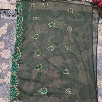 روسری منجق کاری