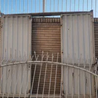 درب دست دوم حیاط