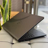 لپتاپ DELL 3550 حافظه اس ای دی ۱۵ اینچ مناسب ترید|رایانه همراه|شیراز, عفیف‌آباد|دیوار