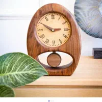 فروشنده  خانم