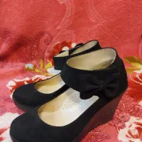 2 جفت کفش دخترانه و زنانه|کیف، کفش، کمربند|پیر بکران, |دیوار