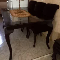 مبل کلاسیک ۷ نفره همراه با میز ناهارخوری|مبلمان خانگی و میز عسلی|تهران, تهران پارس|دیوار