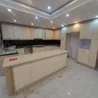 آپارتمان 130متری/تک واحدی/غرق در نور/پروین اعتصامی