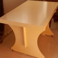 میز نهارخوری و میز تلویزیون