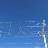 نیازمند اکیپ نصب سیم خاردار خطی حلقوی