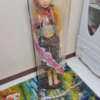 عروسک ایستاده
