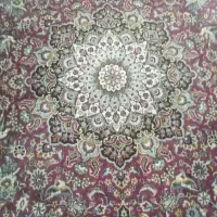 فرش 12 متری قرمز