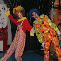 اجرای برنامه،تن پوش عروسکی