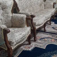 مبل سلطنتی ۷ نفره همراه با میز عسلی|مبلمان خانگی و میز عسلی|بیرجند, |دیوار
