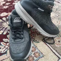 کفش|کیف، کفش، کمربند|مسجد سلیمان, |دیوار