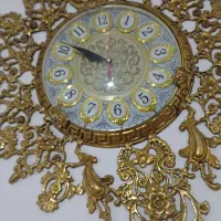 ساعت دیواری