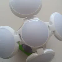 چراغ خورشیدی دوکاره با برقم شارژ میشه هم ب